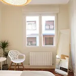 And Charming - Guggenheim & Old Town بلباو