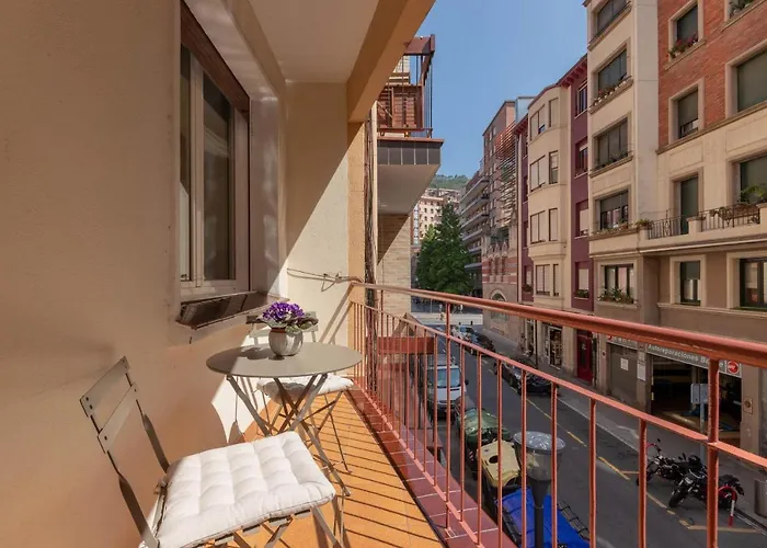 And Charming - Guggenheim & Old Town * Μπιλμπάο